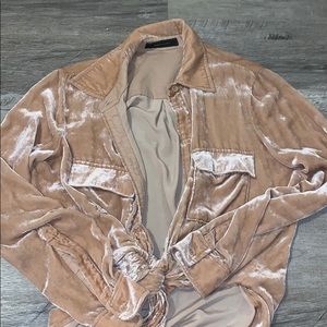 BCBGMAXAZARIA Blush Button Down